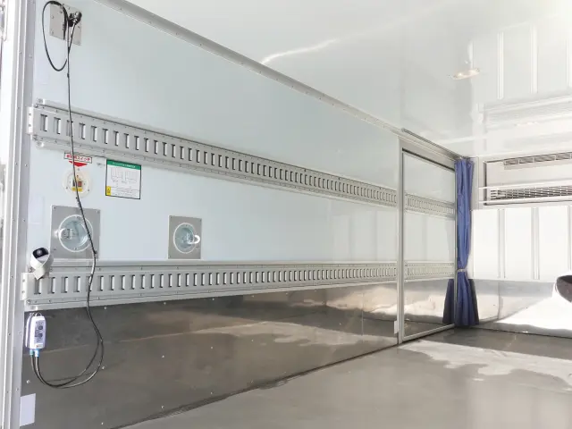 日野 デュトロ 2RG-XZU655M(2WD)の写真19