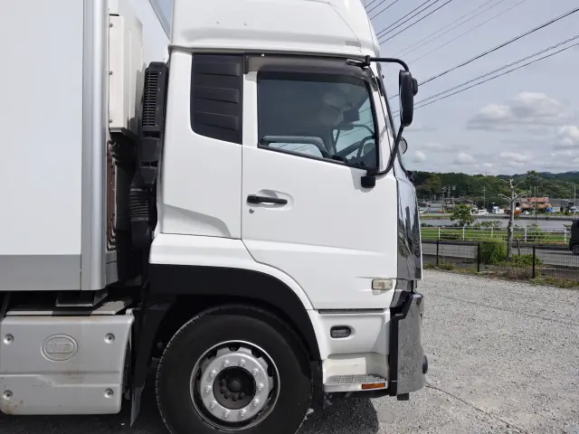 UD クオン 2PG-CD5BA(6x2)の写真7