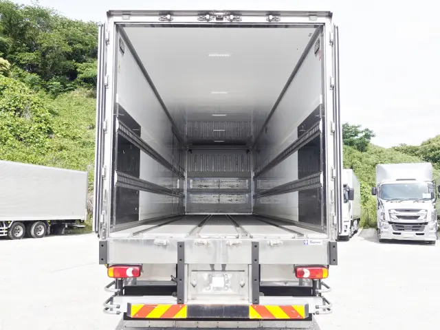UD クオン 2PG-CD5BA(6x2)の写真18