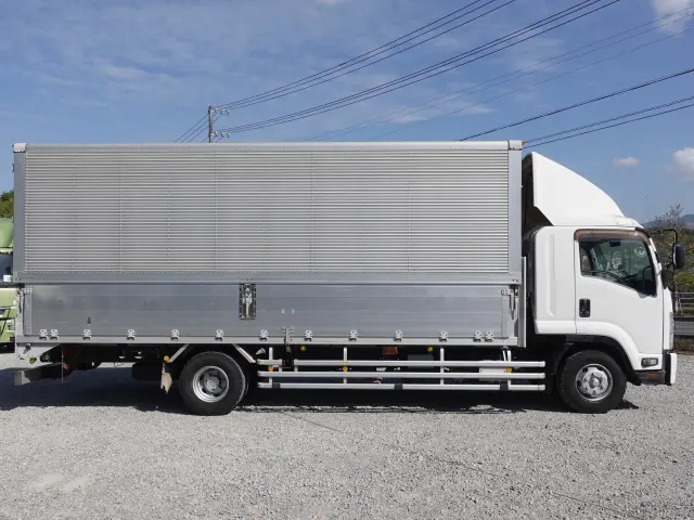 いすゞ フォワード SKG-FSR90S2(2WD)の写真5