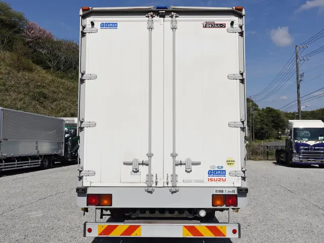 いすゞ フォワード SKG-FSR90S2(2WD)の写真6