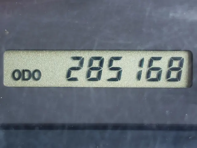 いすゞ フォワード PKG-FSR90S2(2WD)の写真22