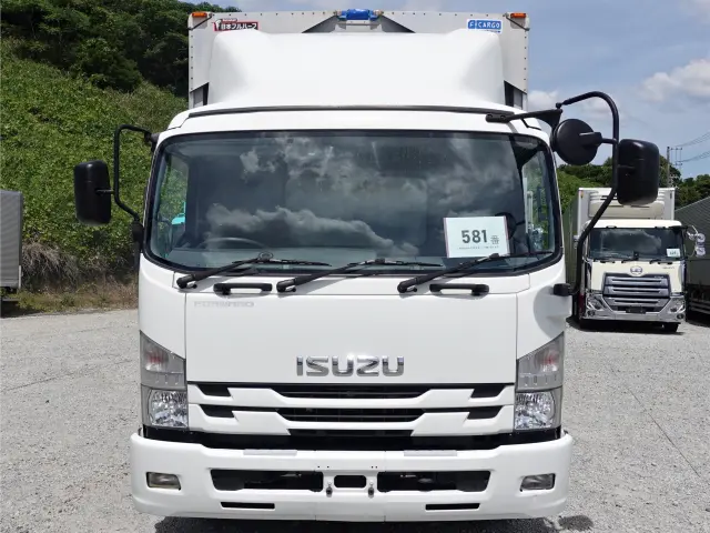 いすゞ フォワード TKG-FRR90S2(2WD)の写真3