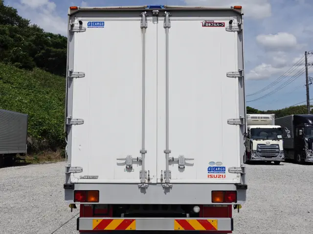いすゞ フォワード TKG-FRR90S2(2WD)の写真9