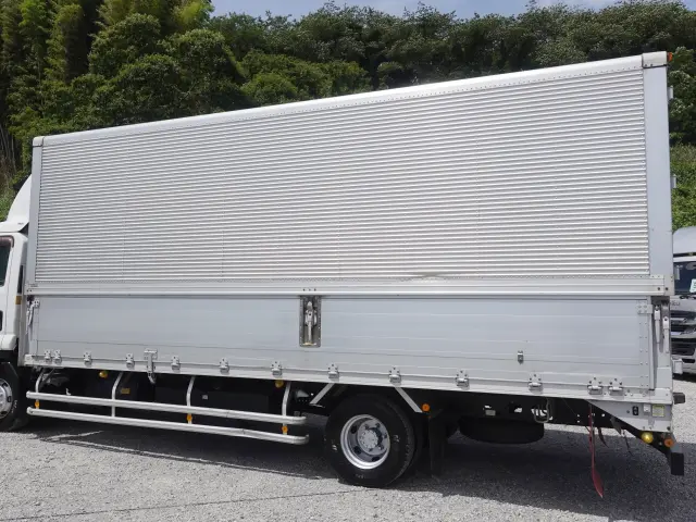いすゞ フォワード TKG-FRR90S2(2WD)の写真10