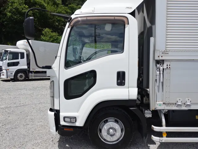 いすゞ フォワード TKG-FRR90S2(2WD)の写真13