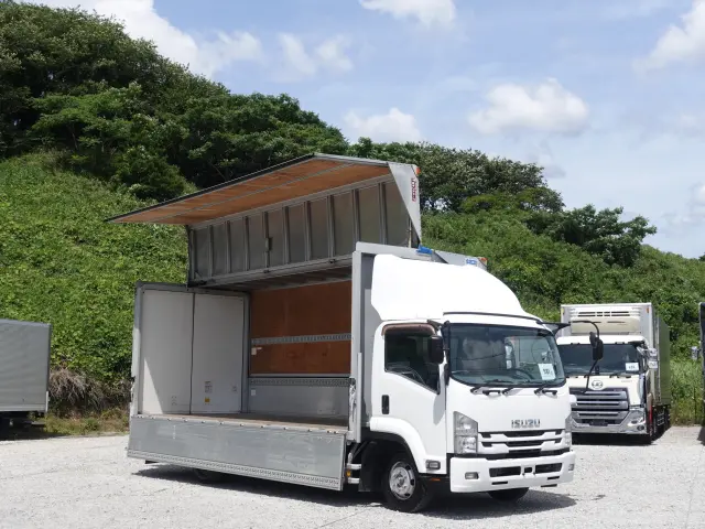 いすゞ フォワード TKG-FRR90S2(2WD)の写真25