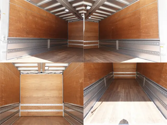 いすゞ フォワード TKG-FRR90T2(2WD)の写真10