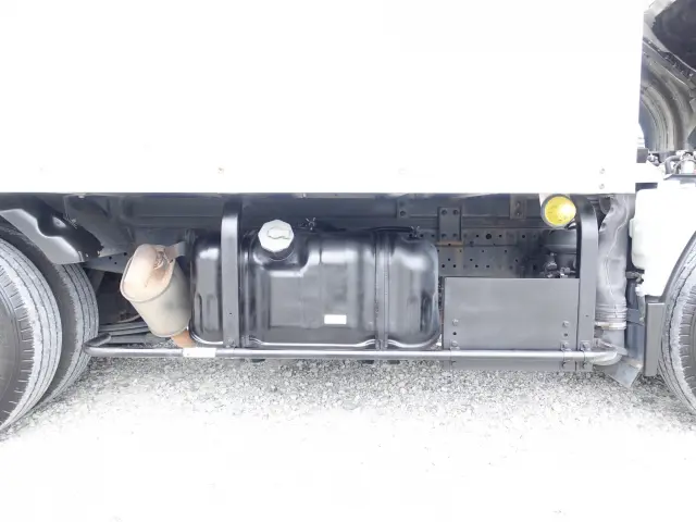 いすゞ エルフ SKG-NLR85AN(2WD)の写真12