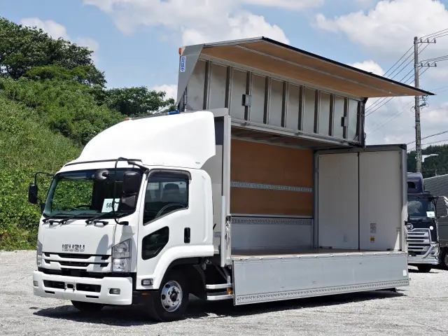 いすゞ フォワード 2RG-FRR90T2(2WD)の写真28