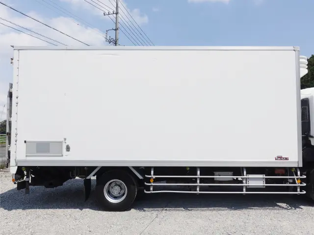 いすゞ フォワード SKG-FSR90T2(2WD)の写真8