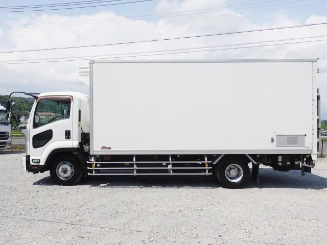 いすゞ フォワード SKG-FSR90T2(2WD)の写真12