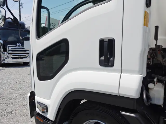 いすゞ フォワード SKG-FSR90T2(2WD)の写真13