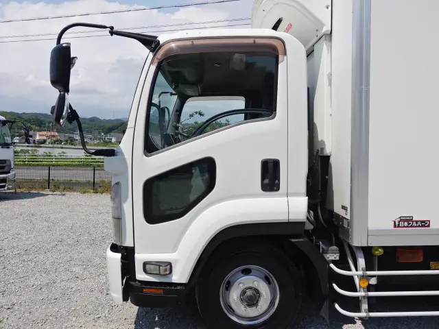 いすゞ フォワード SKG-FSR90T2(2WD)の写真14