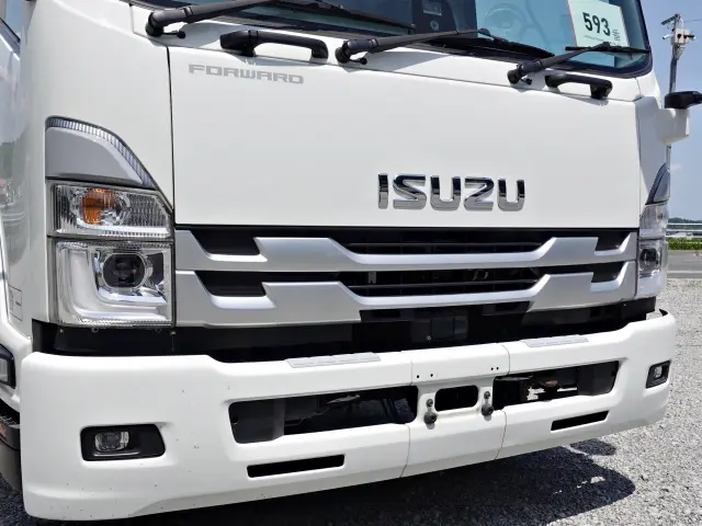 いすゞ フォワード 2RG-FRR90S2(2WD)の写真5
