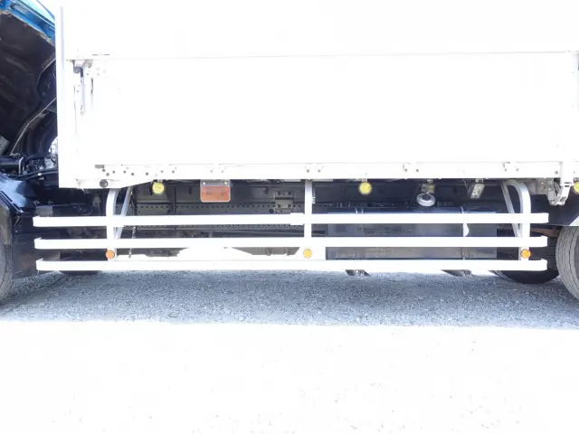 いすゞ フォワード LKG-FTR90S2(2WD)の写真18