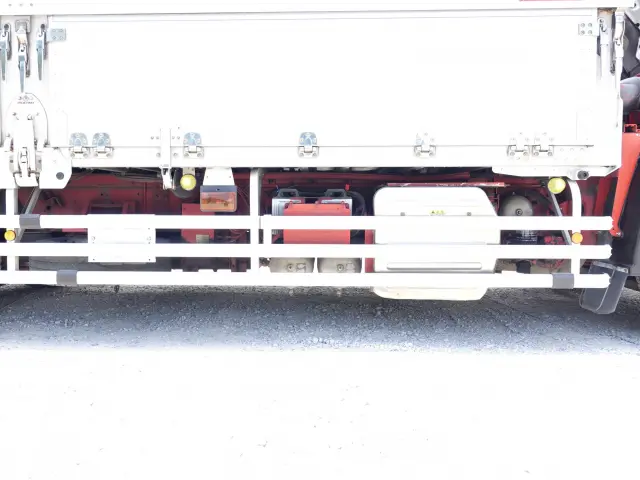 いすゞ ギガ QKG-CXY77AJ(6x4)の写真17