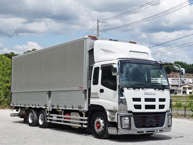 いすゞ ギガ QKG-CXY77AJ(6x4)の写真26