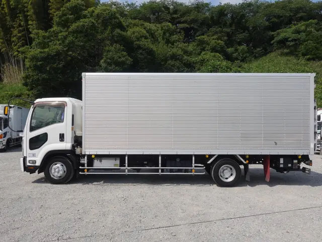 いすゞ フォワード SKG-FRR90S2(2WD)の写真9