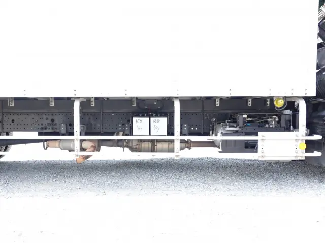 いすゞ フォワード SKG-FRR90S2(2WD)の写真17