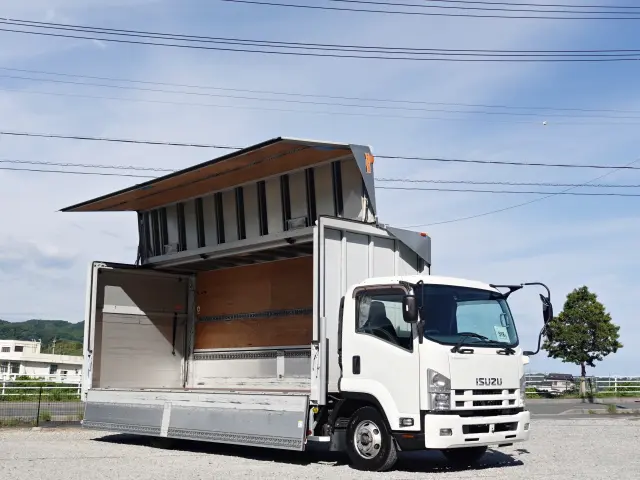 いすゞ フォワード TKG-FRR90T2(2WD)の写真21