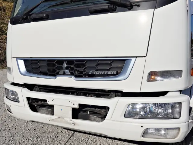三菱 ファイター 2KG-FK62FY(2WD)の写真4
