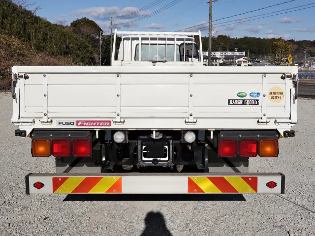 三菱 ファイター 2KG-FK62FY(2WD)の写真10