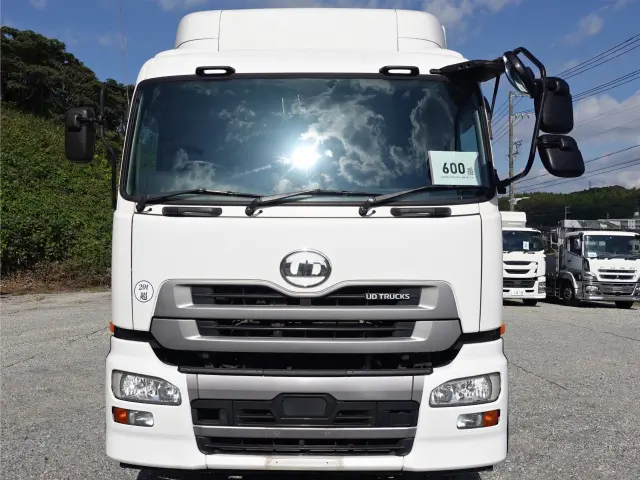 ＵＤ クオン QPG-CD5ZA(6x2)の写真3