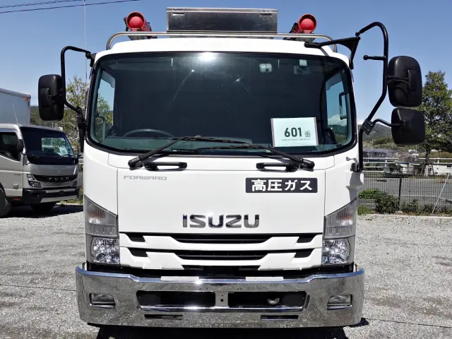いすゞ フォワード 2RG-FRR90S2(2WD)の写真3