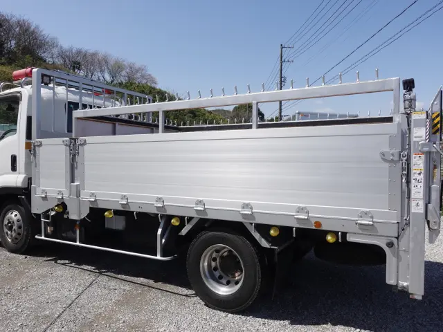いすゞ フォワード 2RG-FRR90S2(2WD)の写真11