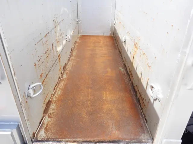 いすゞ フォワード 2RG-FRR90S2(2WD)の写真19