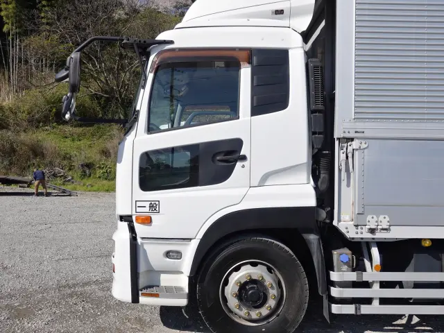 ＵＤ クオン QKG-CD5ZA(2WD)の写真13