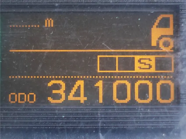 ＵＤ クオン QKG-CD5ZA(2WD)の写真28