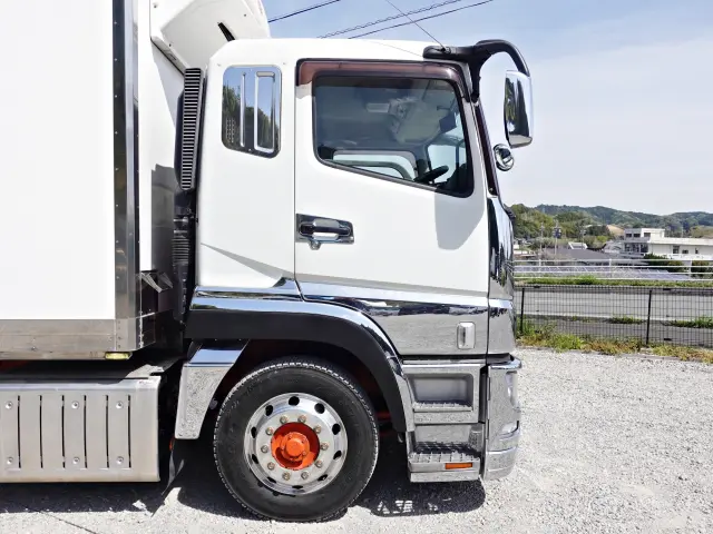 三菱 スーパーグレート 2PG-FY70HY(6x4)の写真7