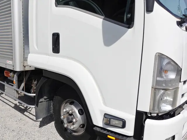 いすゞ フォワード PKG-FRR90S2(2WD)の写真6