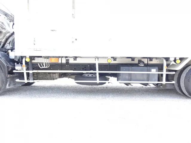 いすゞ フォワード TKG-FRR90T2(2WD)の写真26