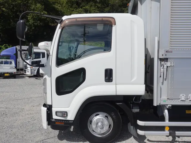 いすゞ フォワード TKG-FRR90S2(2WD)の写真8
