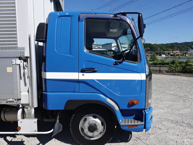 三菱 ファイター SKG-FK61F(2WD)の写真4