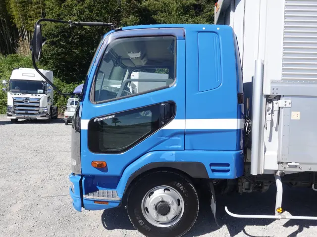 三菱 ファイター SKG-FK61F(2WD)の写真10
