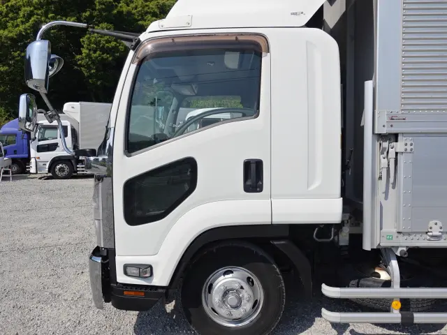いすゞ フォワード 2RG-FRR90T2(2WD)の写真12
