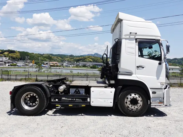 ＵＤ クオン 2PG-GK5AAD(2WD)の写真8
