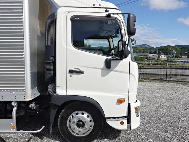 日野 レンジャー 2KG-FC2ABA(2WD)の写真4