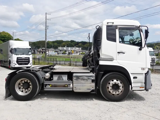 ＵＤ クオン 2RG-GK5DAB(2WD)の写真8