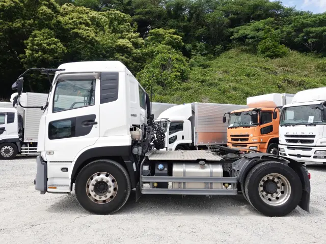 ＵＤ クオン 2RG-GK5DAB(2WD)の写真12