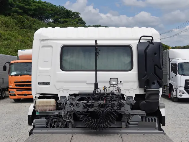 ＵＤ クオン 2RG-GK5DAB(2WD)の写真15