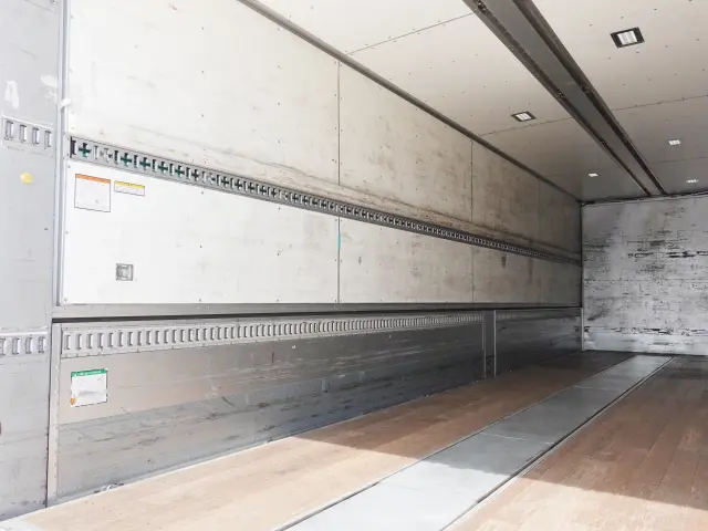 三菱 スーパーグレート FS64VZ(8x4)の写真16