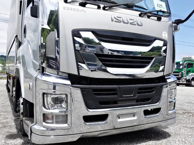いすゞ ギガ 2PG-CYJ77C(8x4)の写真5