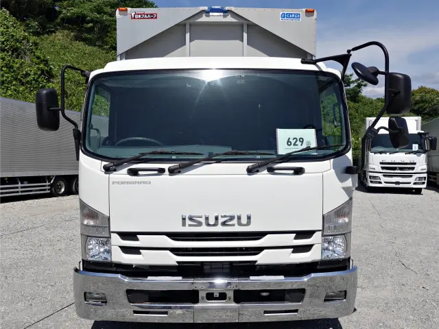 いすゞ フォワード 2RG-FRR90S2(2WD)の写真3