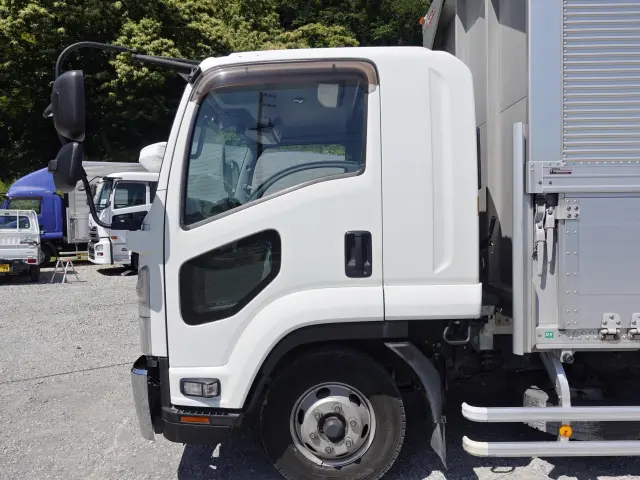 いすゞ フォワード 2RG-FRR90S2(2WD)の写真13