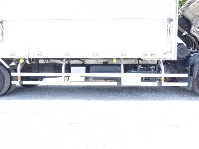 いすゞ フォワード 2RG-FRR90S2(2WD)の写真21